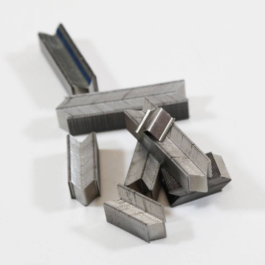 Zszywka Alfamacchine do ramek uniwersalna VU-7 4000szt.