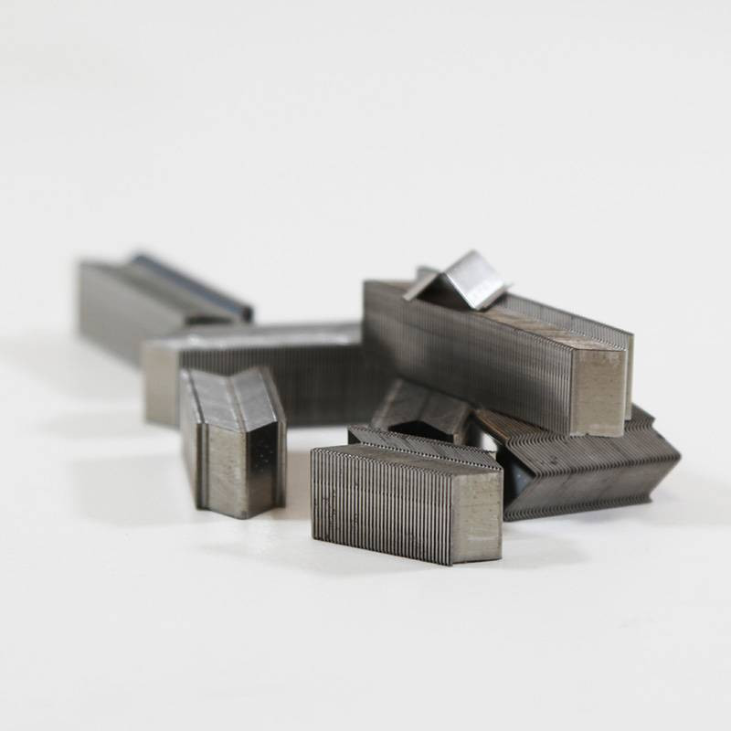 Zszywka Alfamacchine do ramek uniwersalna VU-7 4000szt.