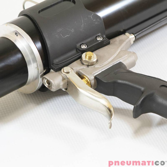 Wyciskacz pneumatyczny do saszetek 600ml PMT CSG II MP450 Wyciskacz pneumatyczny do saszetek 600ml PMT CSG II MP450