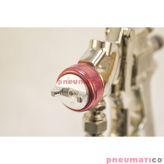 Pistolet lakierniczy EXPERT HP z dolnym zbiornikiem 2,5 mm