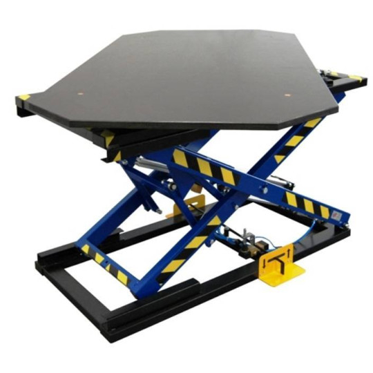 St&oacute;ł tapicerski ST-3/OB obrotowy z pozycjonerem / blat ze sklejki TS-3/OB/SK