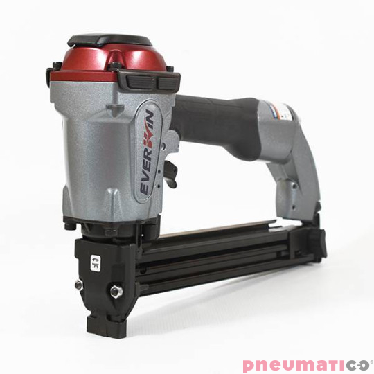 Zszywacz budowlany Everwin SN40S2 Zszywacz budowlany Everwin SN40S2