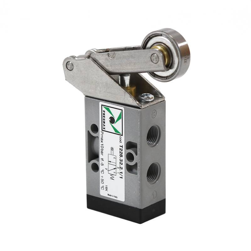 Zaw&oacute;r ręczny - dźwignia z rolką (łożysko kulkowe) sprężyna 3/2 PNEUMAX