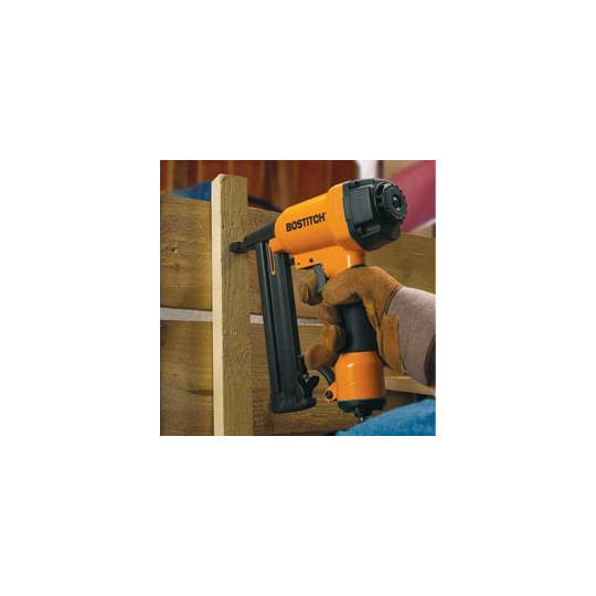 Zszywacz pneumatyczny Stanley-Bostitch SB156SX-1-E Zszywacz pneumatyczny Stanley-Bostitch SB156SX-1-E