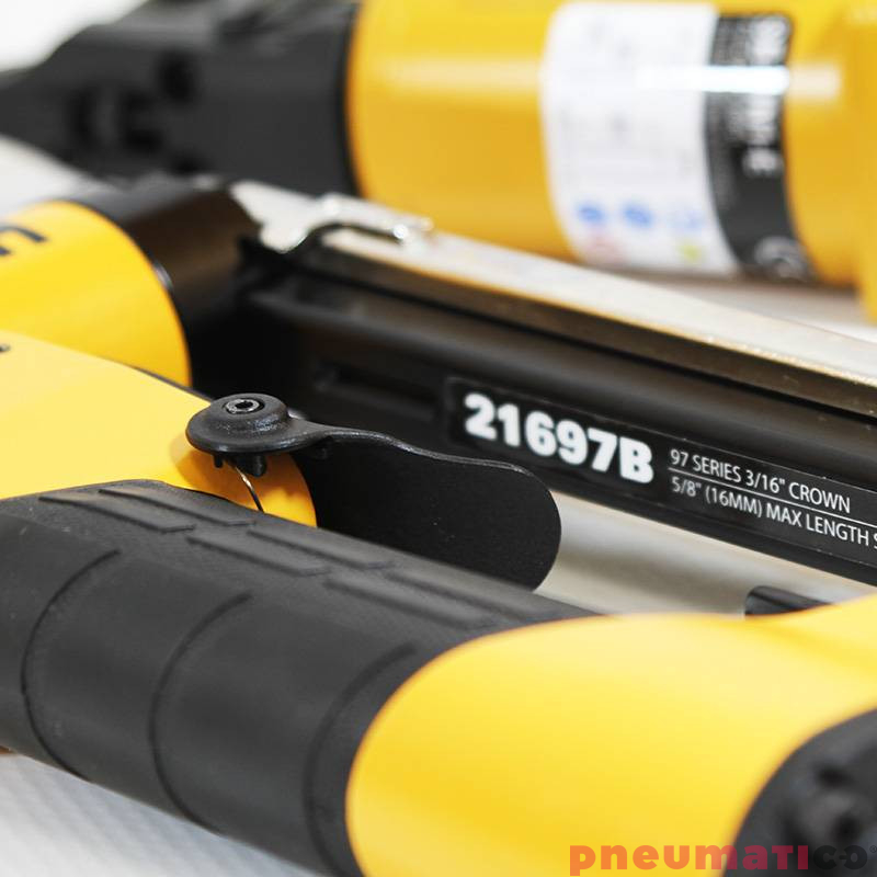Zszywacz pneumatyczny do rolet 21697B-E Stanley Bostitch  aretowania 