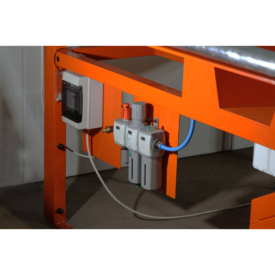 St&oacute;ł do naprawy palet Pneumatico WT2