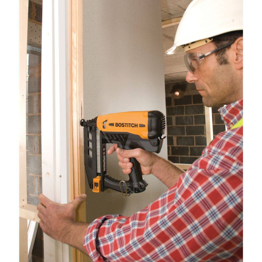 Sztyfciarka gazowa GFN1664K-E Stanley Bostitch 16x14mm Sztyfciarka gazowa GFN1664K-E Stanley Bostitch 16x14mm