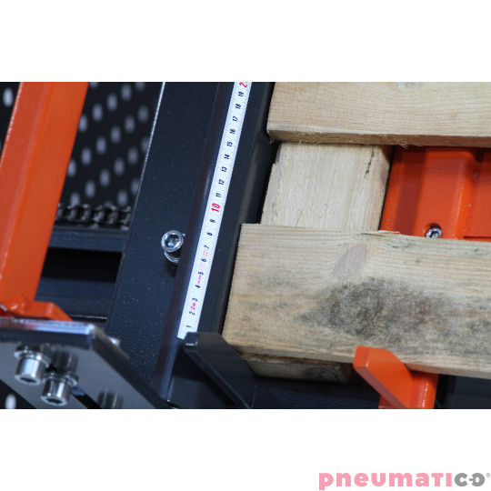 Liniał - samoprzylepna taśma miernicza 2 metry / 13mm Ceta Form P05-AD2