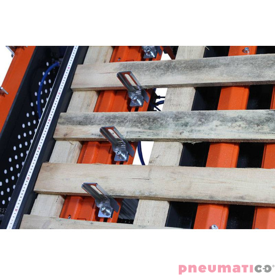 Liniał - samoprzylepna taśma miernicza 2 metry / 13mm Ceta Form P05-AD2