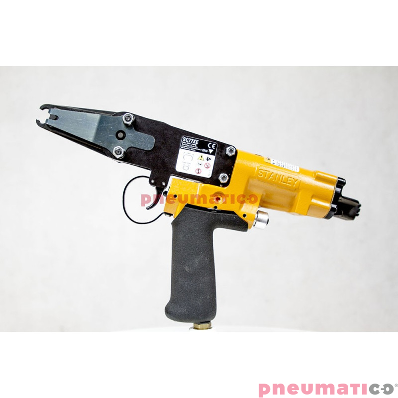 Zszywacz pneumatyczny klamrowy Stanley Bostitch SC77XE