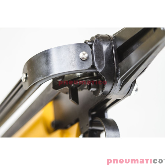 Zszywacz pneumatyczny klamrowy Stanley Bostitch SC77XE