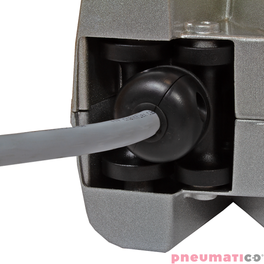 Zwijadło do ładowania akumulatora 2x9mm&sup2; 30A ZECA 6216 9m