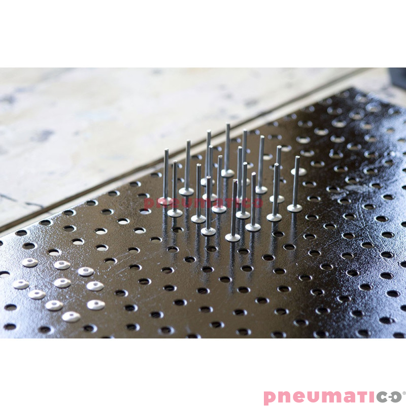 Nitownica hydrauliczno-pneumatyczna do nit&oacute;w zrywalnych FAR RAC 2200