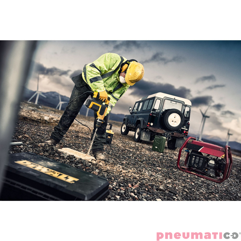 Wiertło udarowe 4-krawędziowe SDS-plus® 18x450/400 mm głowica węglik DeWalt DT9683-QZ Wiertło udarowe 4-krawędziowe SDS-plus® 18x450/400 mm głowica węglik DeWalt DT9683-QZ