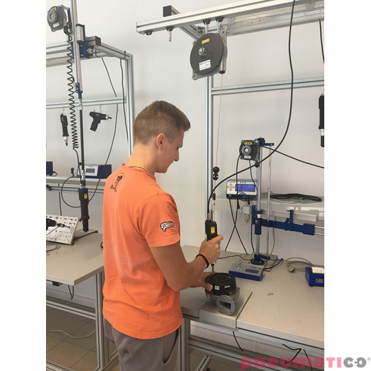 Balanser linkowy 637 ZECA 10-14kg 2500mm Balanser linkowy 637 ZECA 10-14kg 2500mm