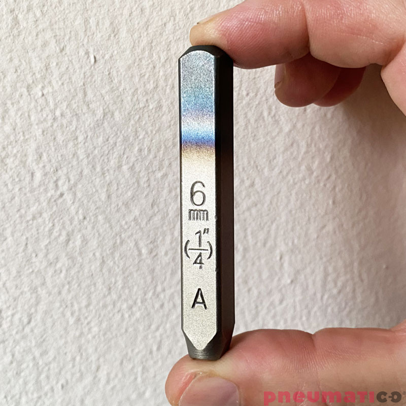 Komplet znacznik&oacute;w cyfrowych 6mm do znakowarki pneumatycznej i znakowania ręcznego SA8771-210AC