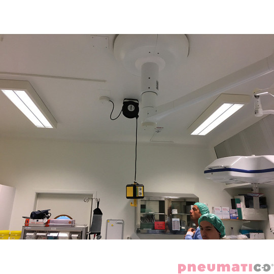 Przemysłowe zwijadło elektryczne 1x6mm² ZECA 9006 7m Przemysłowe zwijadło elektryczne 1x6mm² ZECA 9006 7m