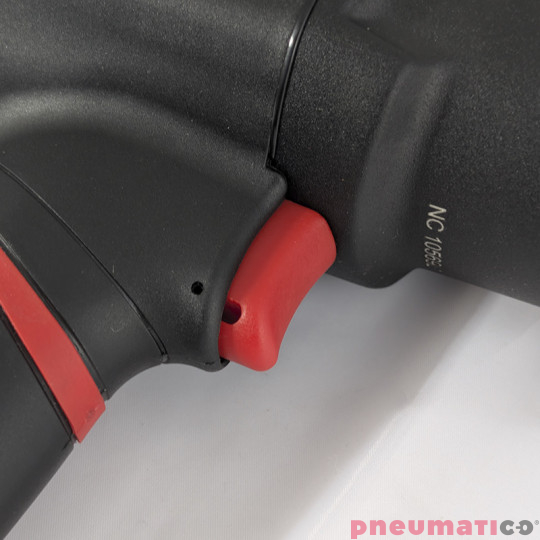 Klucz udarowy + zestaw nasadek M7 1/2" 1627Nm NC-4255Q-KIT Klucz udarowy + zestaw nasadek M7 1/2" 1627Nm NC-4255Q-KIT