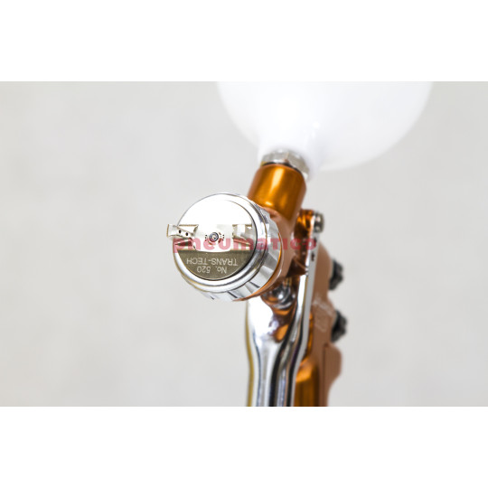 Pistolet lakierniczy DeVilbiss Advance HD Trans-Tech / HVLP z g&oacute;rnym zbiornikiem