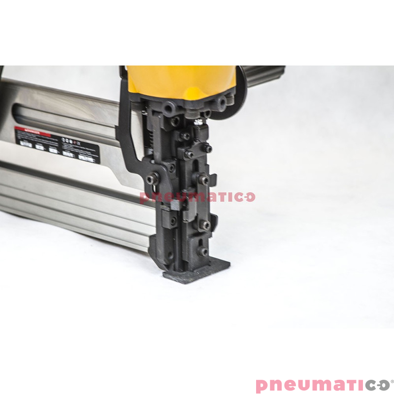 Zszywacz pneumatyczny Stanley Bostitch SB130S1-2-E Zszywacz pneumatyczny Stanley Bostitch SB130S1-2-E