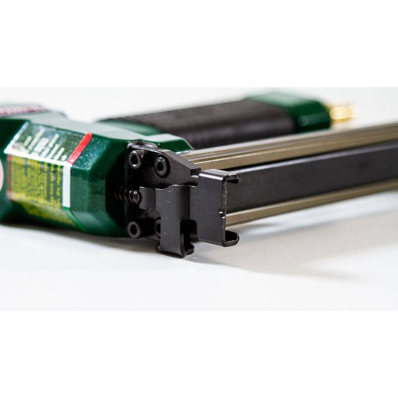 Zszywacz tapicerski z zabezpieczeniem Omer 80.16S