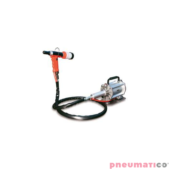 Nitownica hydrauliczno-pneumatyczna do nit&oacute;w zrywalnych FAR RAC 3000 