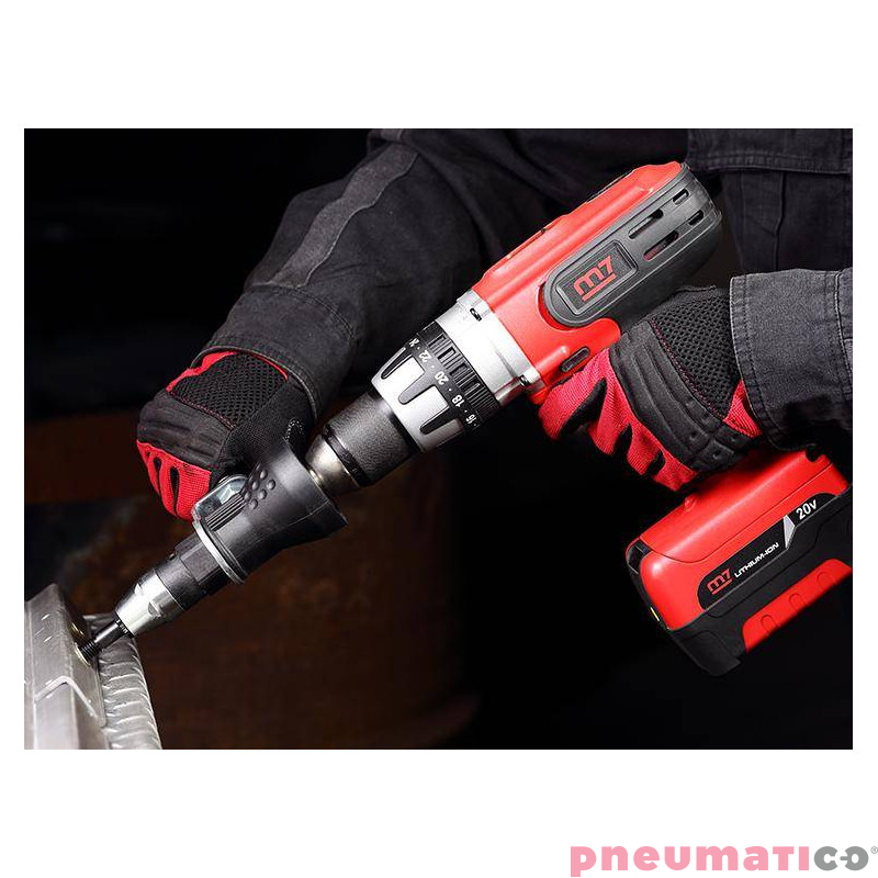 Adapter do nit&oacute;w m7 PA-9048P